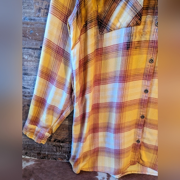 Coors Beer Upcycled Handcrafted Dip Dyed Bleached Flannel Shirt - Picture 13 of 13
